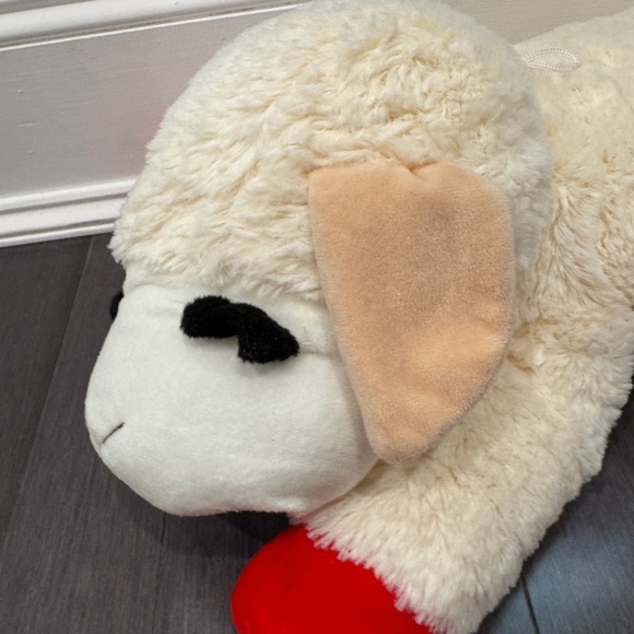 NWOT Dreamworks Cream Plush Lamb Chop Pet Dog Toy - Picture 2 of 5